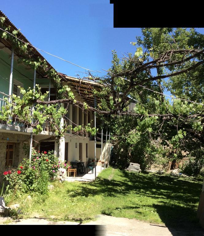 Guest House Chuta In Lagami Μέστια Εξωτερικό φωτογραφία